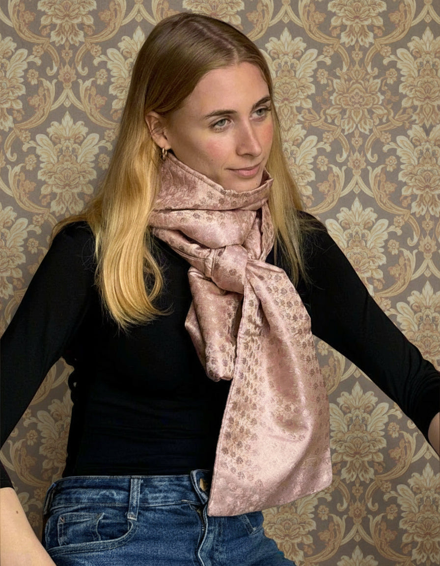 ECHARPES BAROQUE, 100%  brocard de soie tissé main