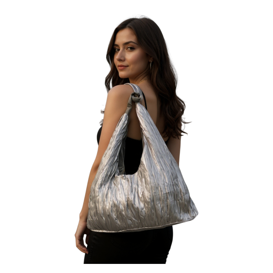 CABAS CHLOE, Chic & Minimalist