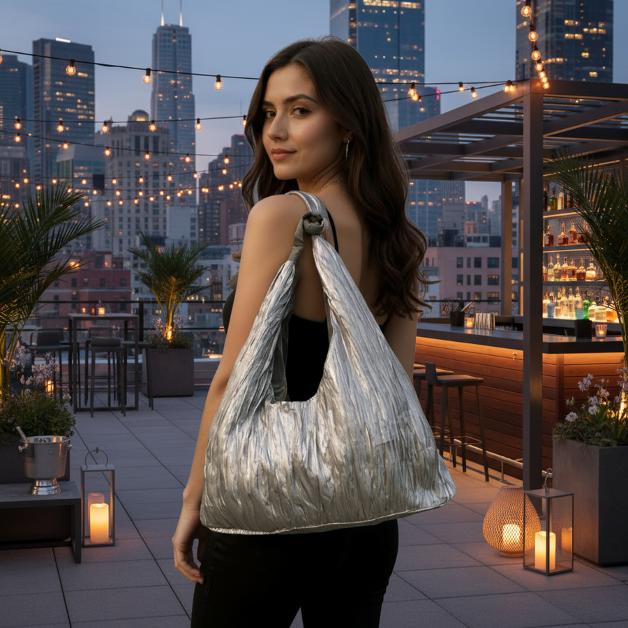 CABAS CHLOE, Chic & Minimalist